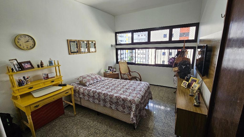 Imagem Apartamento com 4 Quartos à Venda, 292 m²em Meireles - Fortaleza