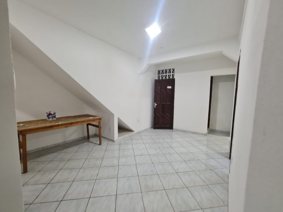 Imagem Edifício Residencial com 6 Quartos à Venda, 136 m² em Itapuã - Salvador Imagem Edifício Residencial com 6 Quartos à Venda, 136 m² em Itapuã - Salvador