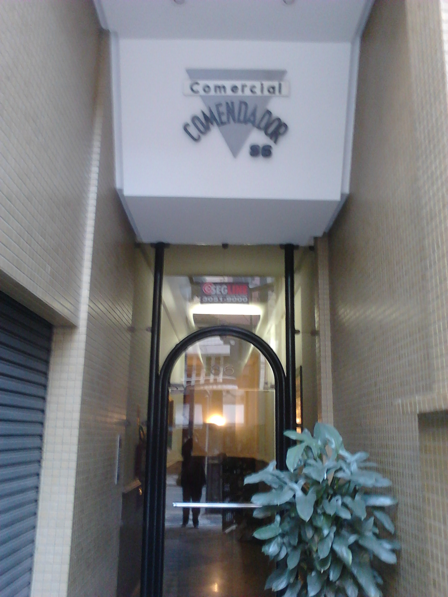 Sala Comercial para Alugar, 45 m²em Centro - Curitiba