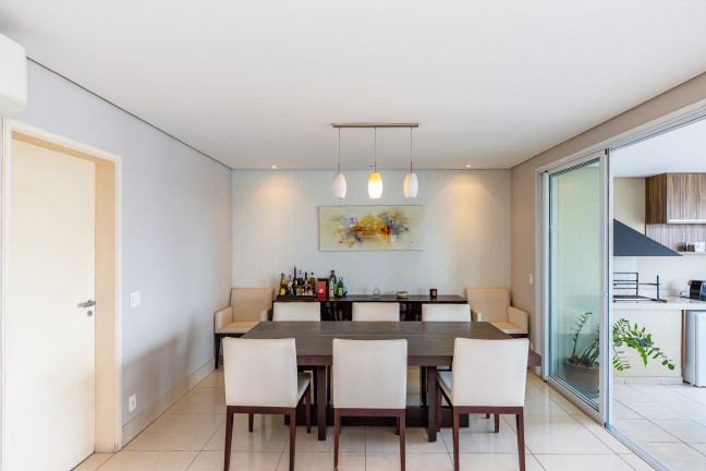 Imagem Apartamento com 4 Quartos à Venda, 223 m² em Campo Belo - São Paulo
