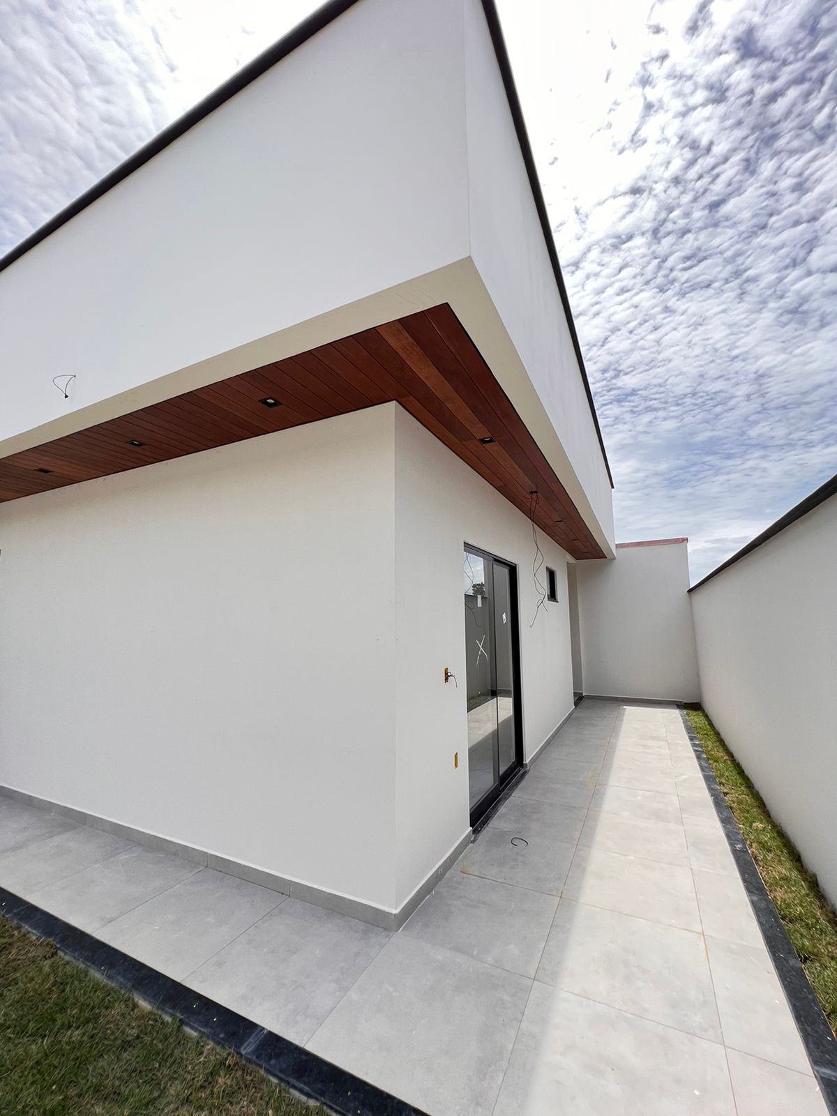 Imagem Casa de Condomínio com 3 Quartos à Venda, 225 m²em Colônia Terra Nova - Manaus