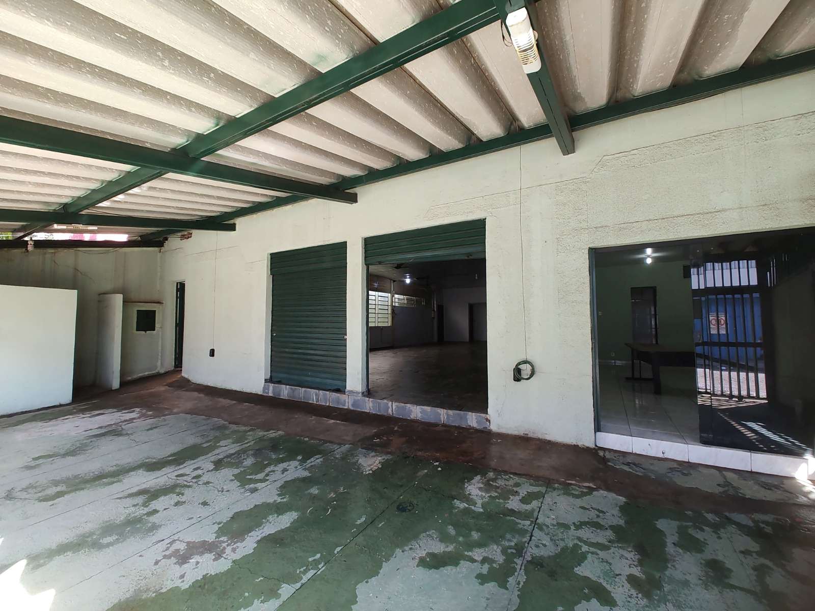 Imagem Imóvel Comercial à Venda, 297 m²em Setor Coimbra - Goiânia Imagem Imóvel Comercial à Venda, 297 m²em Setor Coimbra - Goiânia
