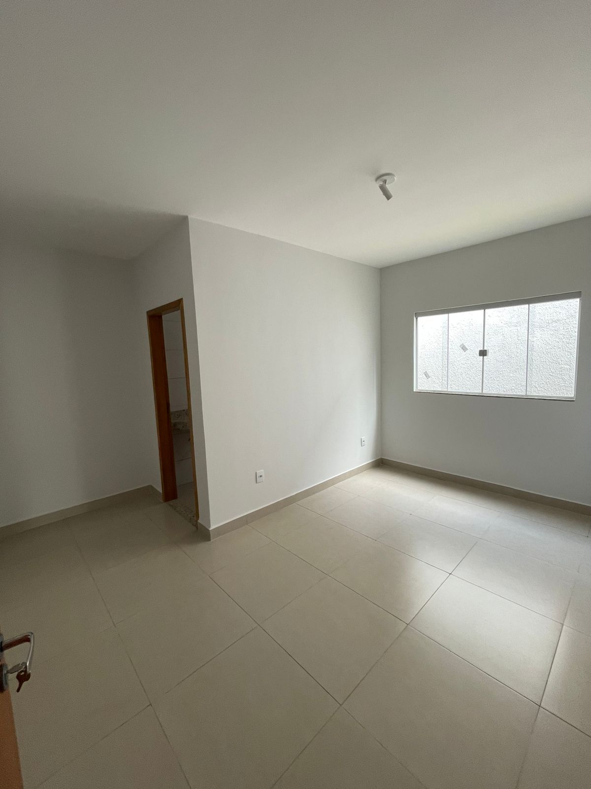 Imagem Casa com 3 Quartos à Venda, 102 m²em Jardim Bom Jesus - Goiânia Imagem Casa com 3 Quartos à Venda, 102 m²em Jardim Bom Jesus - Goiânia