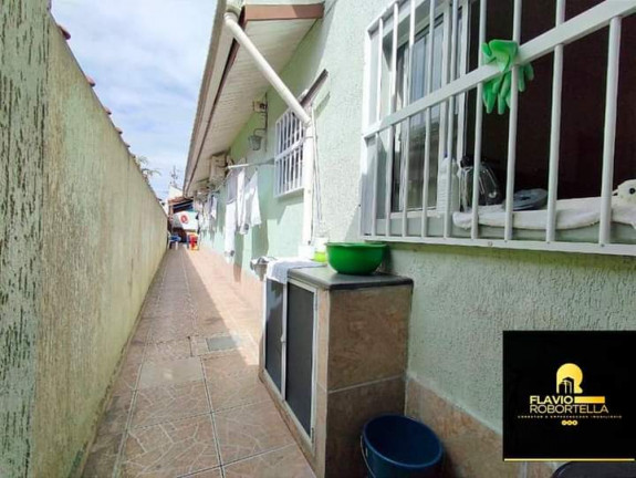 Imagem Casa com 4 Quartos à Venda, 125 m² em Maracanã - Praia Grande Imagem Casa com 4 Quartos à Venda, 125 m² em Maracanã - Praia Grande