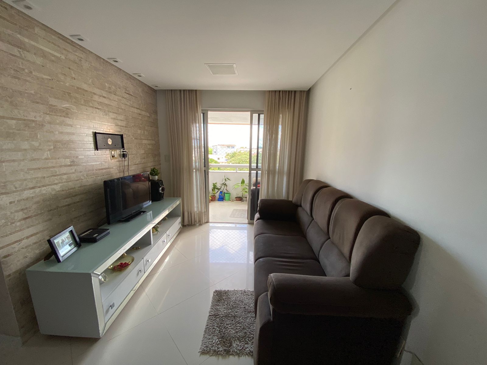 Imagem Apartamento com 3 Quartos à Venda, 83 m² em Resgate - Salvador