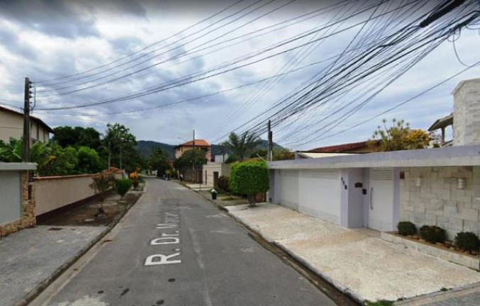 Casa com 3 Quartos à Venda, 308 m² em Itaipu - Niterói