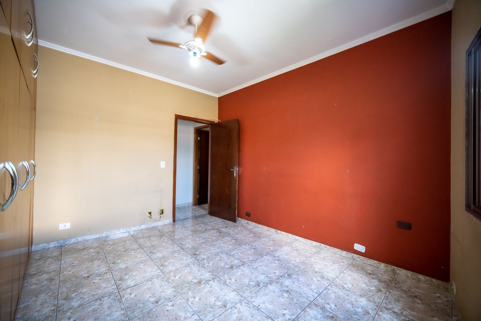 Imagem Casa com 4 Quartos à Venda, 176 m² em Jardim Elvira - Osasco