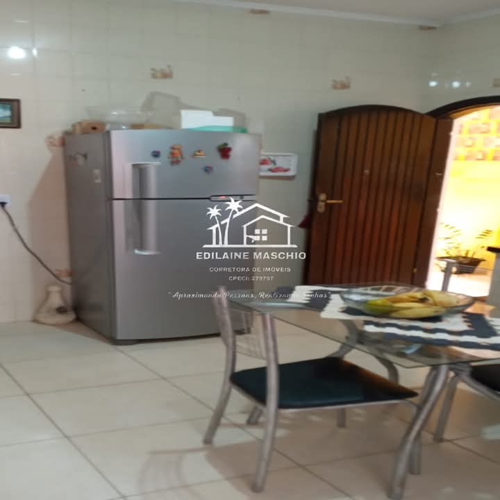 Imagem Casa com 2 Quartos à Venda, 77 m² em Itaóca - Mongaguá Imagem Casa com 2 Quartos à Venda, 77 m² em Itaóca - Mongaguá