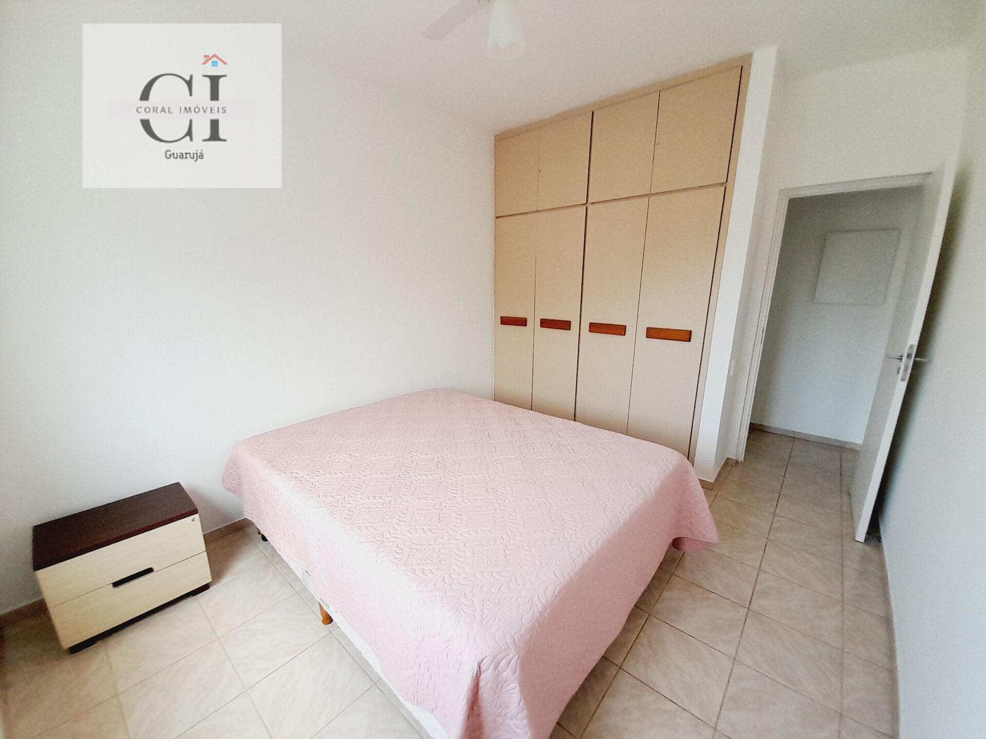 Imagem Apartamento com 3 Quartos à Venda, 95 m² em Pitangueiras - Guarujá