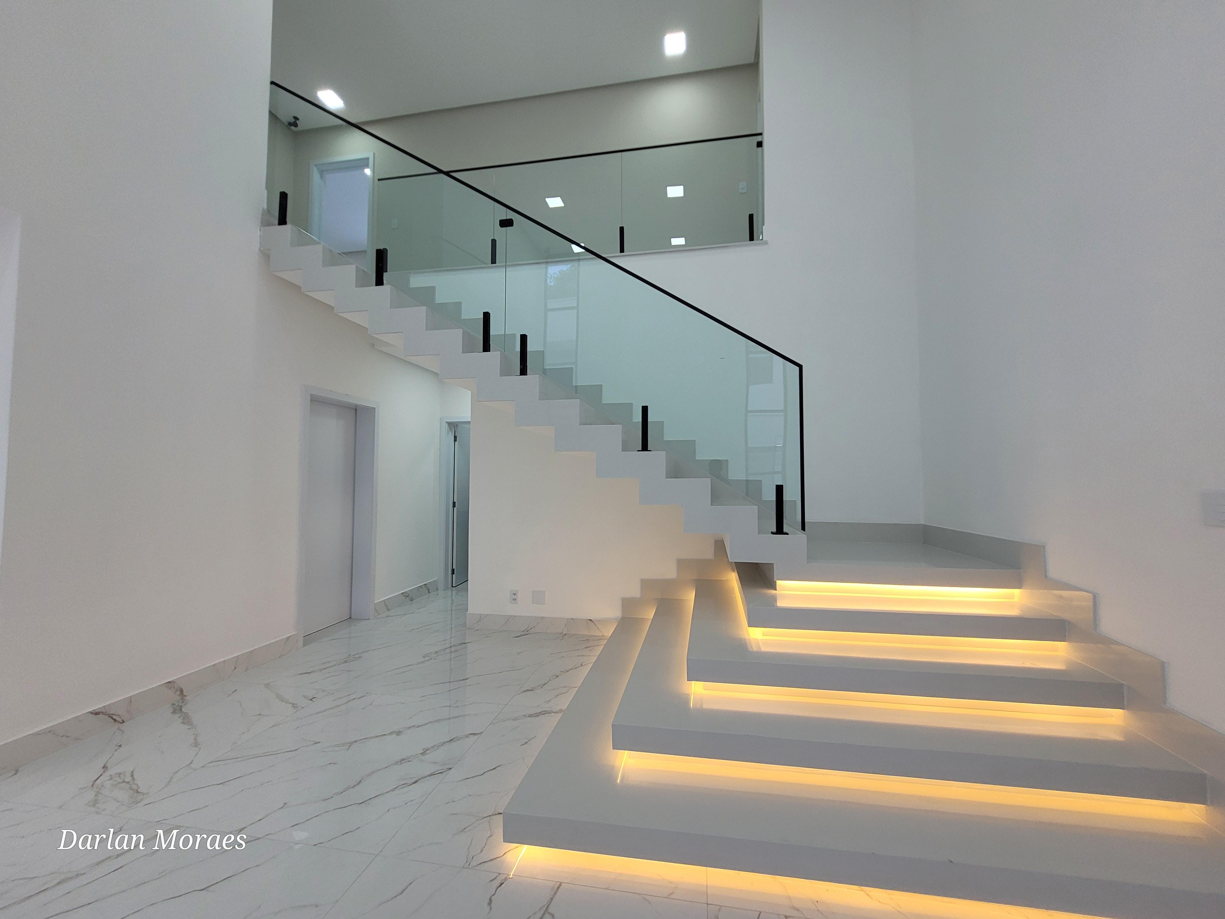 Imagem Casa de Condomínio com 5 Quartos à Venda, 430 m²em Ponta Negra - Manaus Imagem Casa de Condomínio com 5 Quartos à Venda, 430 m²em Ponta Negra - Manaus