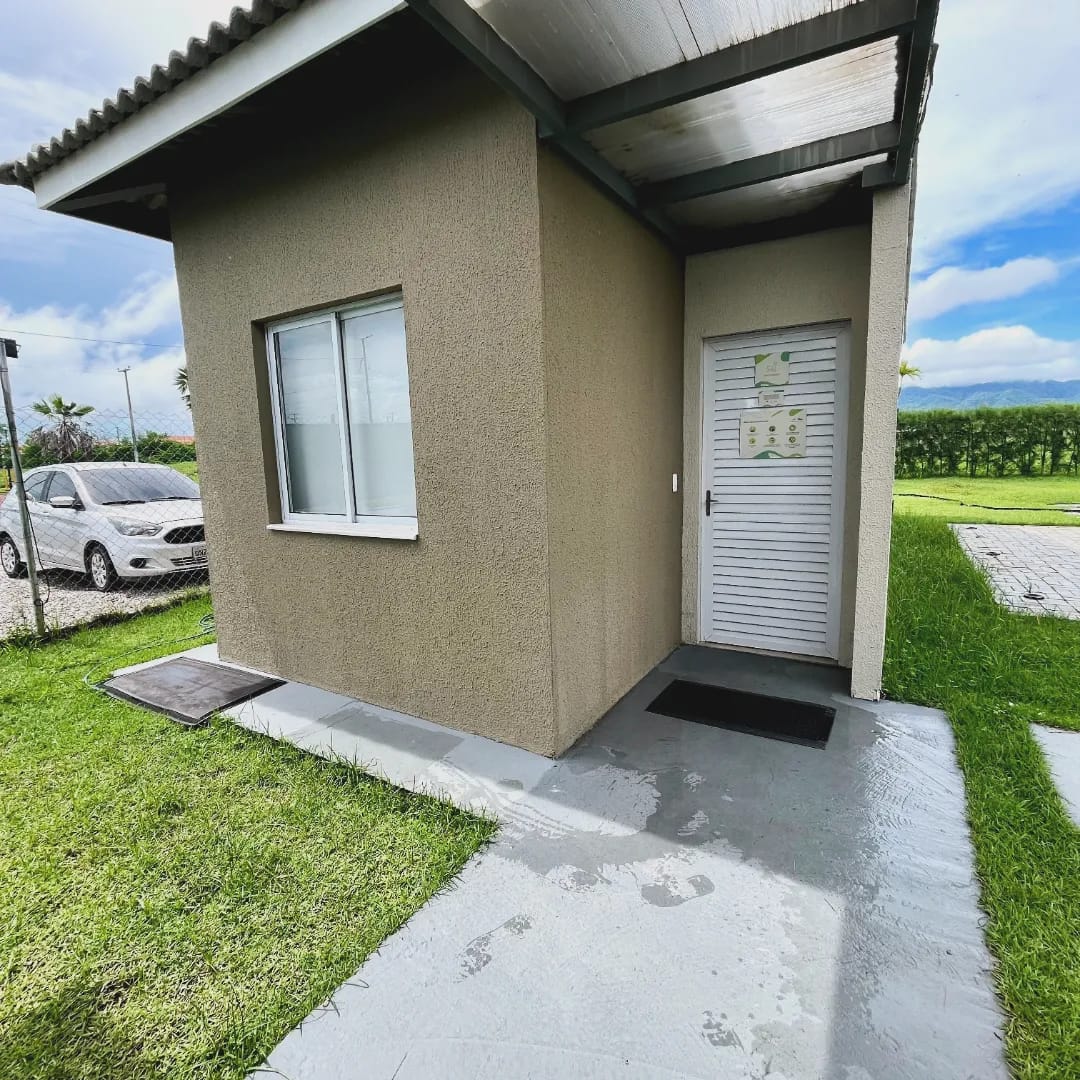 Imagem Casa com 2 Quartos à Venda, 43 m²em Senador Carlos Jereissati - Pacatuba