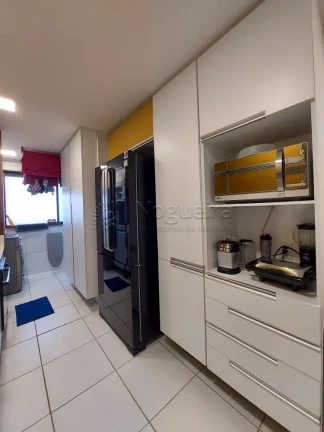 Imagem Apartamento com 4 Quartos à Venda, 124 m² em Boa Viagem - Recife