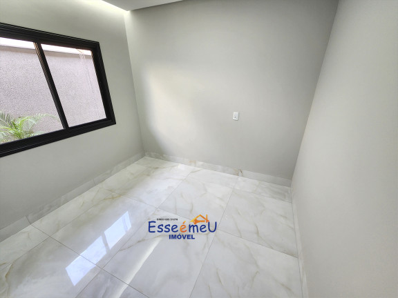 Imagem Casa de Condomínio com 3 Quartos à Venda, 180 m² em Jardins Madri - Goiânia Imagem Casa de Condomínio com 3 Quartos à Venda, 180 m² em Jardins Madri - Goiânia