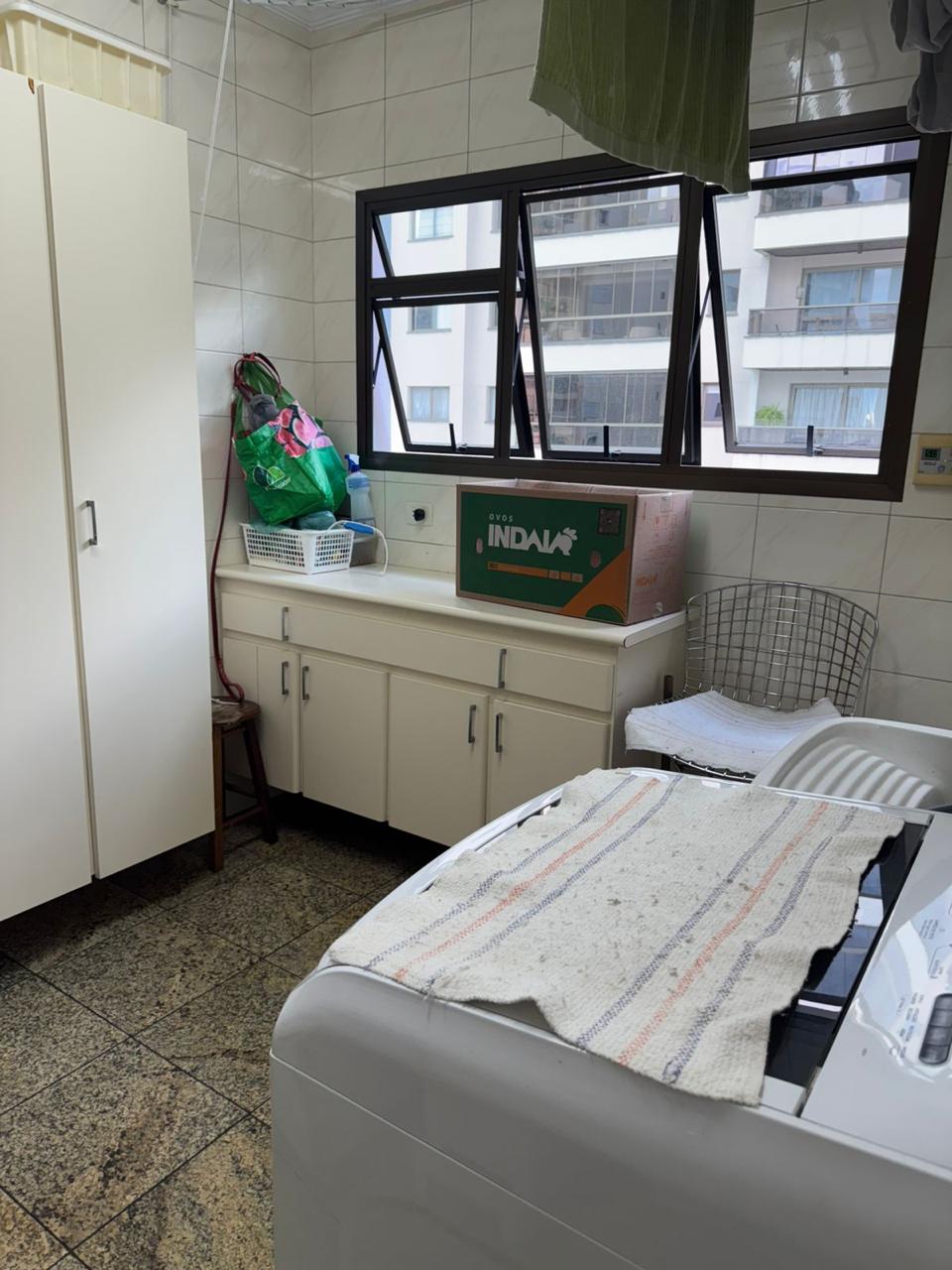 Imagem Apartamento com 3 Quartos à Venda ou Locação, 247 m² em Vila Suzana - São Paulo Imagem Apartamento com 3 Quartos à Venda ou Locação, 247 m² em Vila Suzana - São Paulo