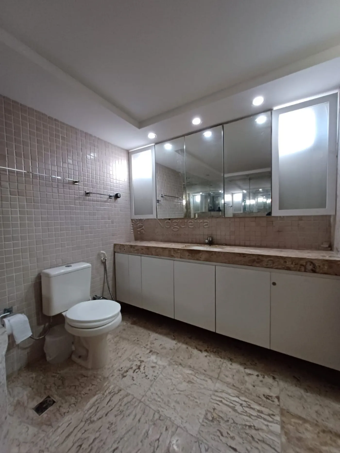 Imagem Apartamento com 5 Quartos para Alugar, 431 m²em Boa Viagem - Recife