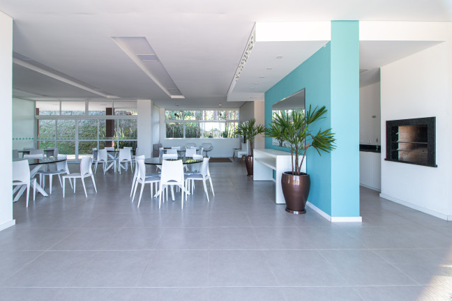 Imagem Sobrado com 3 Quartos à Venda, 300 m² em Santa Cândida - Curitiba Imagem Sobrado com 3 Quartos à Venda, 300 m² em Santa Cândida - Curitiba
