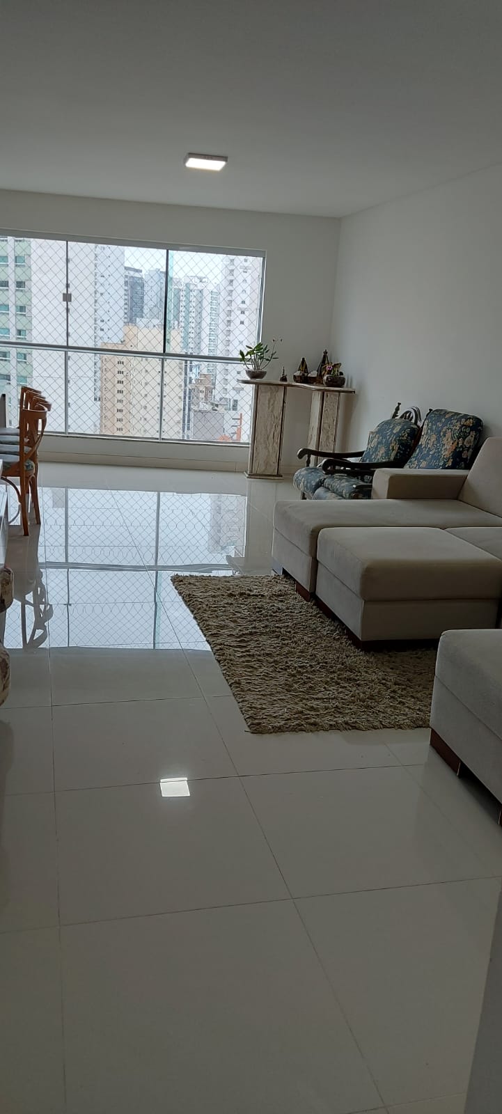 Imagem Apartamento com 3 Quartos à Venda, 115 m²em Centro - Balneário Camboriú