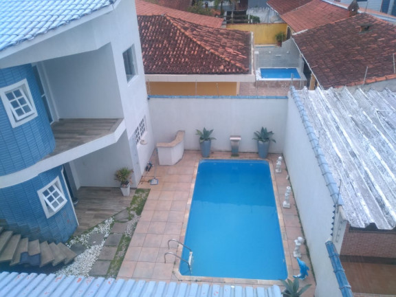 Imagem Sobrado com 4 Quartos à Venda, 417 m² em Centro - Mongaguá