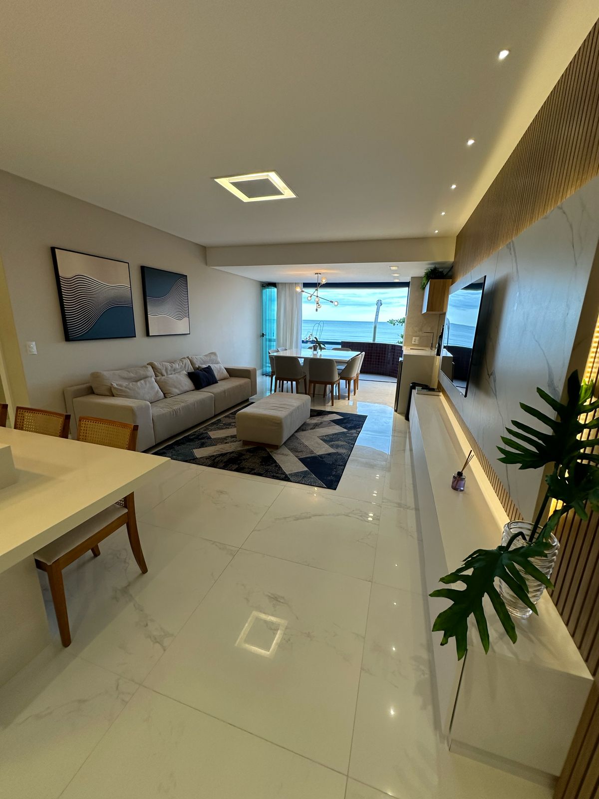 Imagem Apartamento com 3 Quartos à Venda, 200 m²em Meia Praia - Itapema