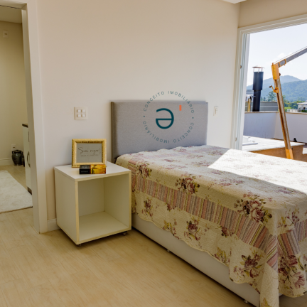 Imagem Casa com 4 Quartos à Venda, 312 m² em Centro - Pomerode