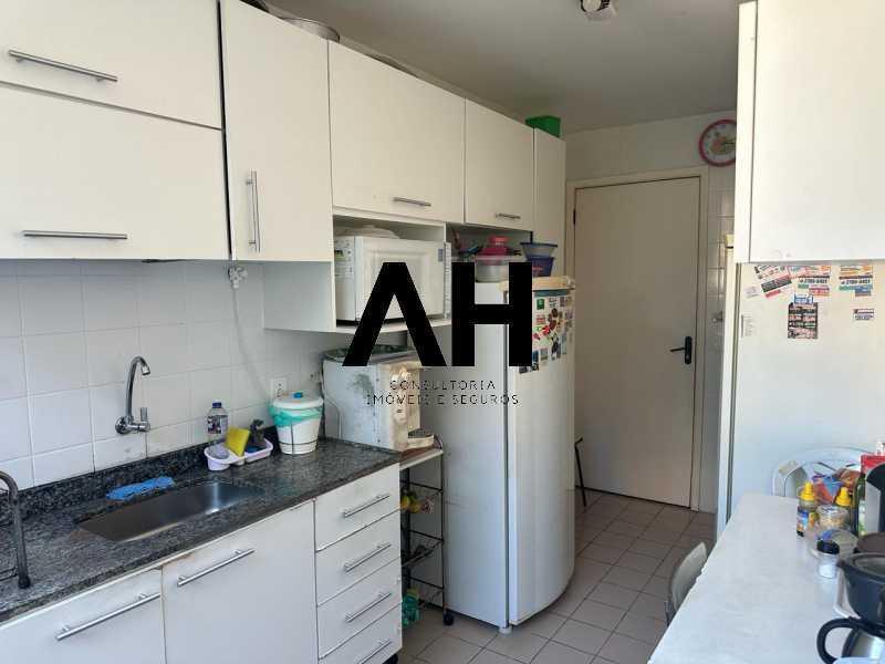 Imagem Apartamento com 3 Quartos à Venda, 85 m²em Santa Rosa - Niterói Imagem Apartamento com 3 Quartos à Venda, 85 m²em Santa Rosa - Niterói
