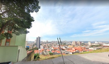 Condomínio Adelaide - Bela Vista - Jundiaí - SP