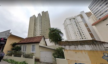 Imagem do condomínio Condomínio Golden Gate - água Verde - Curitiba - PR