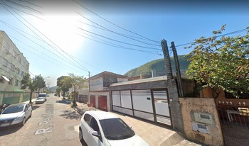 Condomínio Karina - Vila Valença - São Vicente - SP