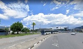 Condomínio Maria Da Fe - Centro - Caraguatatuba - SP