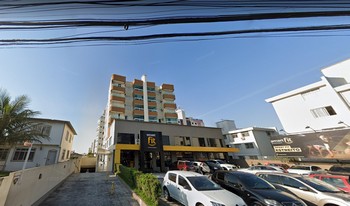condominio-residencial-comercial-cascaes-wO1skW.jpg