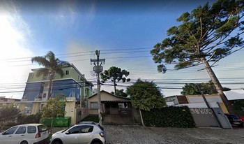 Imagem do condomínio Condomínio Residêncial Village Cabral - Ahu - Curitiba - PR