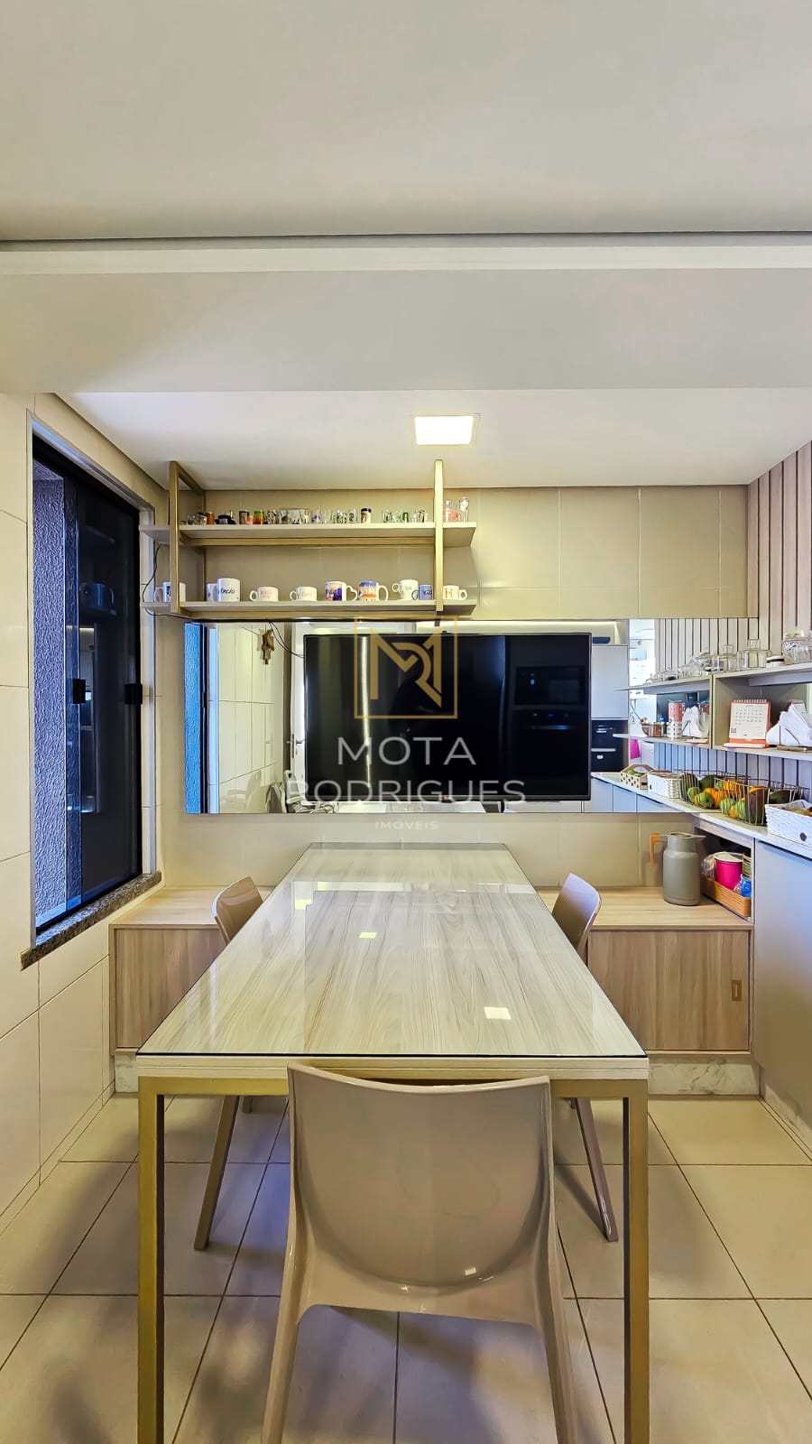 Imagem Apartamento com 3 Quartos à Venda, 220 m² em Dionisio Torres - Fortaleza Imagem Apartamento com 3 Quartos à Venda, 220 m² em Dionisio Torres - Fortaleza