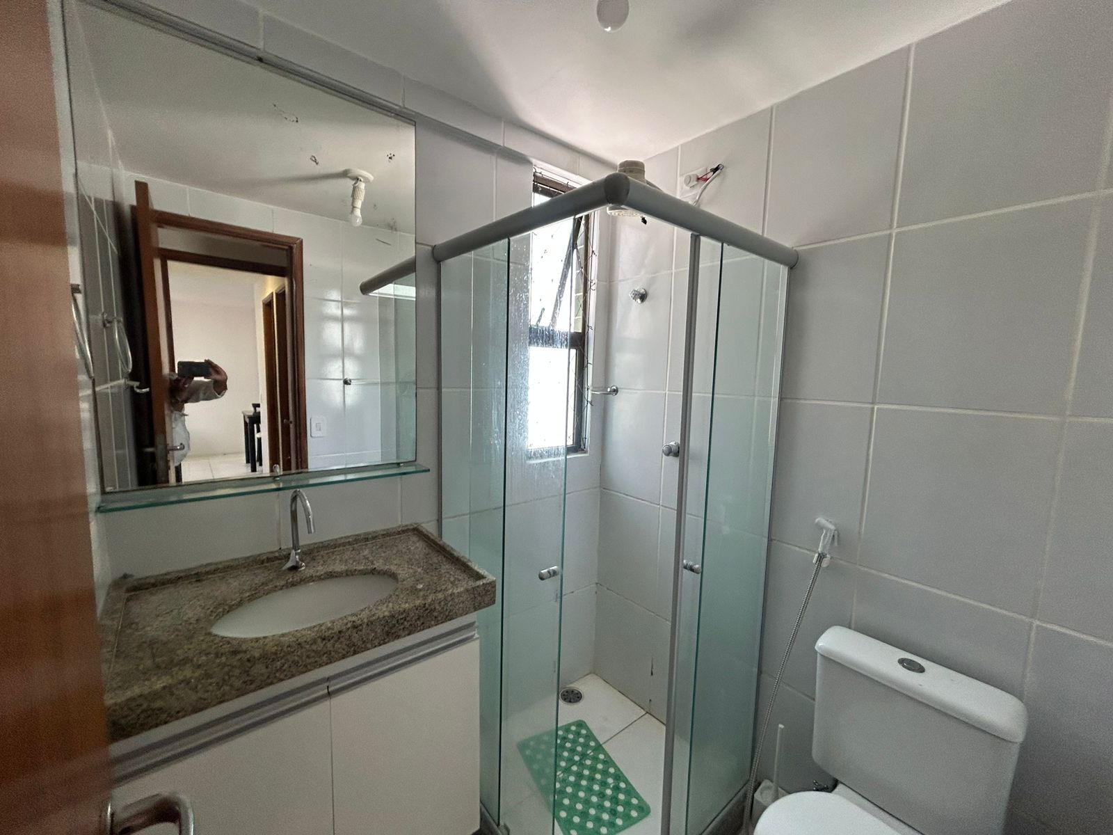 Imagem Apartamento com 2 Quartos para Alugar, 56 m² em Boa Viagem - Recife