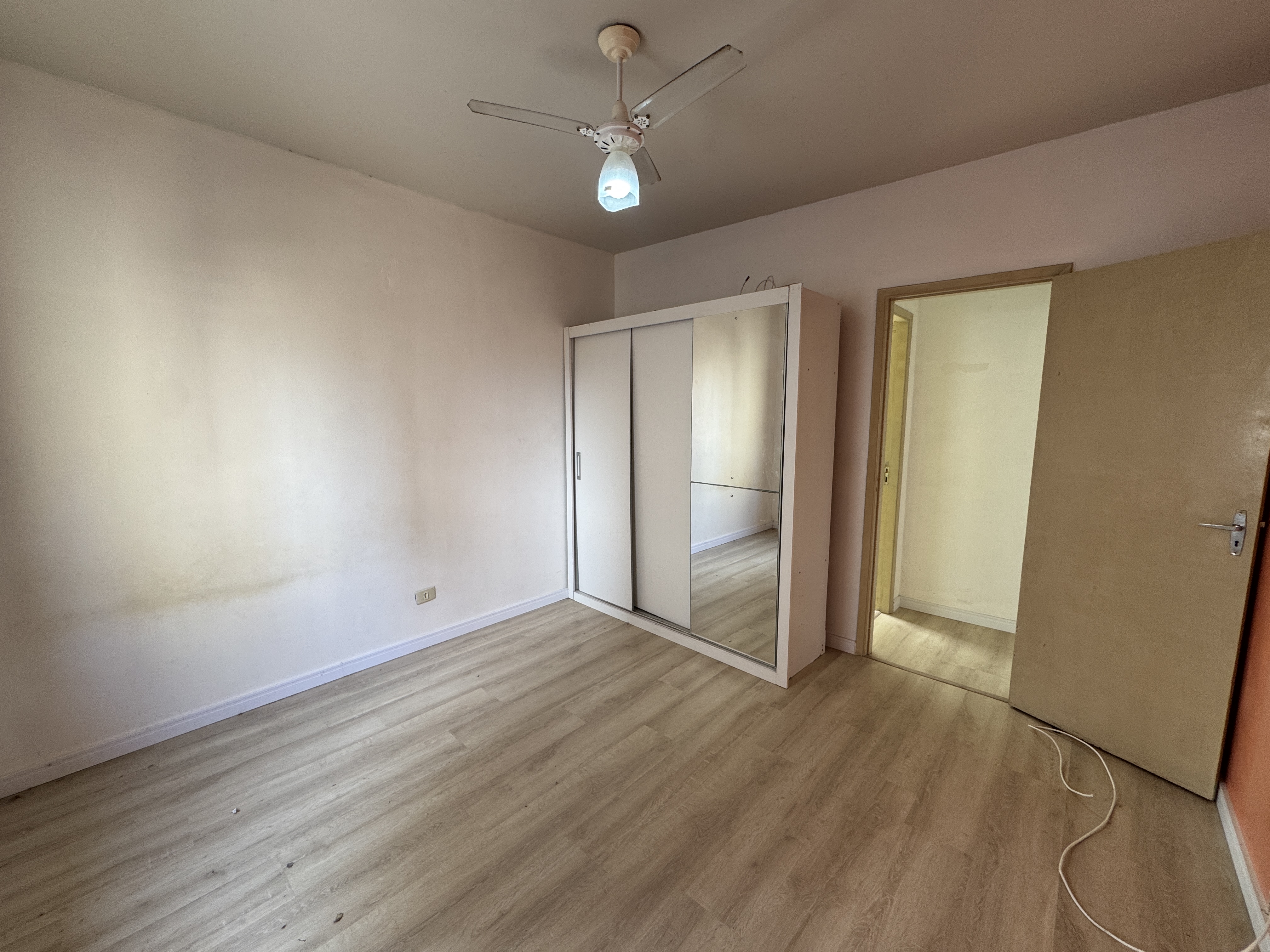 Imagem Apartamento com 1 Quarto à Venda, 42 m² em Caiçara - Praia Grande