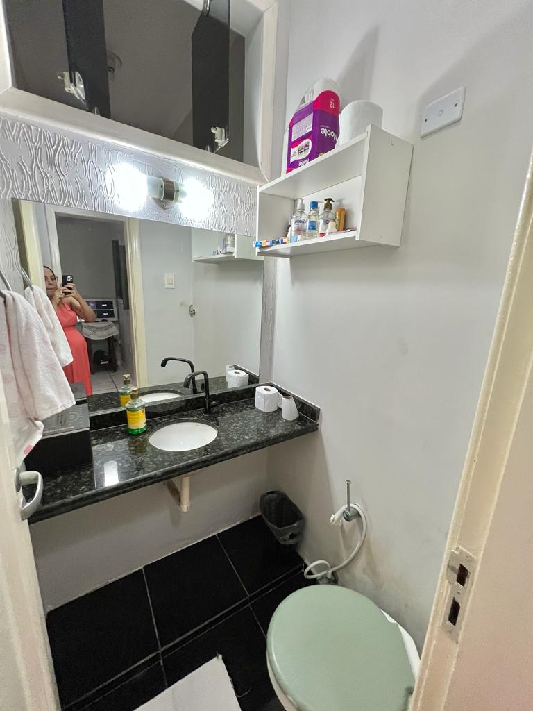 Imagem Casa com 5 Quartos à Venda, 250 m²em Marambaia - Belém