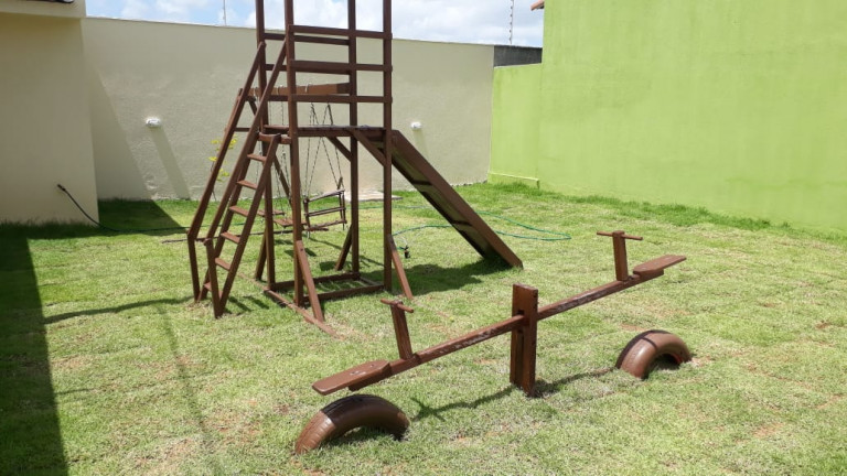 Imagem Casa de Condomínio com 2 Quartos à Venda, 140 m² em Planalto - Natal