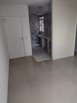 Imagem Apartamento com 2 Quartos à Venda, 40 m² em Industrial - Camaçari Imagem Apartamento com 2 Quartos à Venda, 40 m² em Industrial - Camaçari