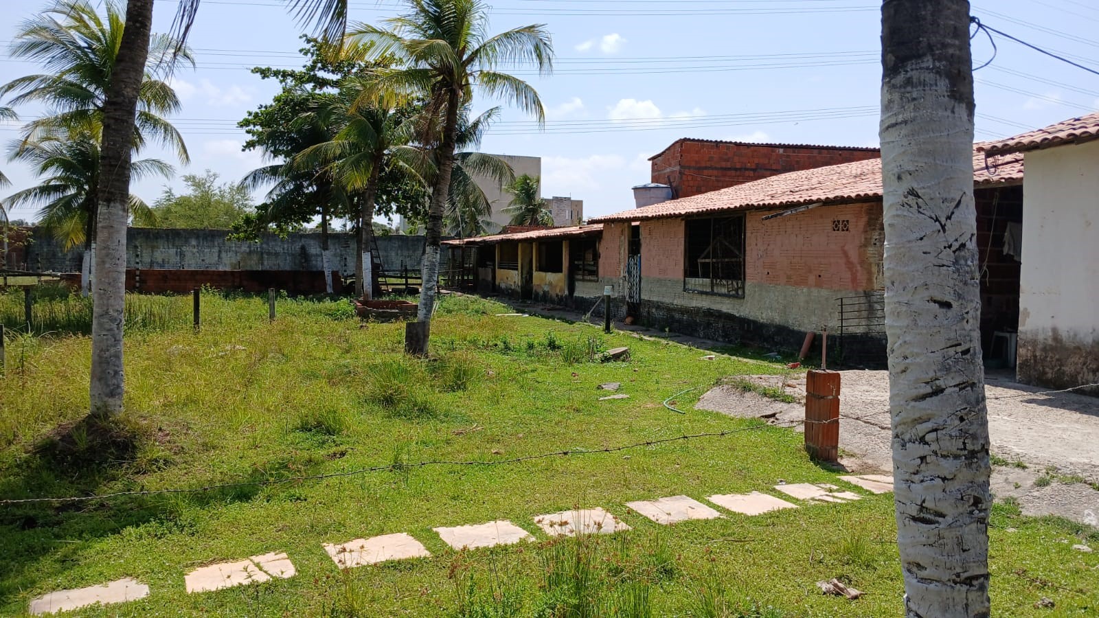 Imagem Casa com 3 Quartos à Venda, 1.000 m² em Siqueira - Maracanaú