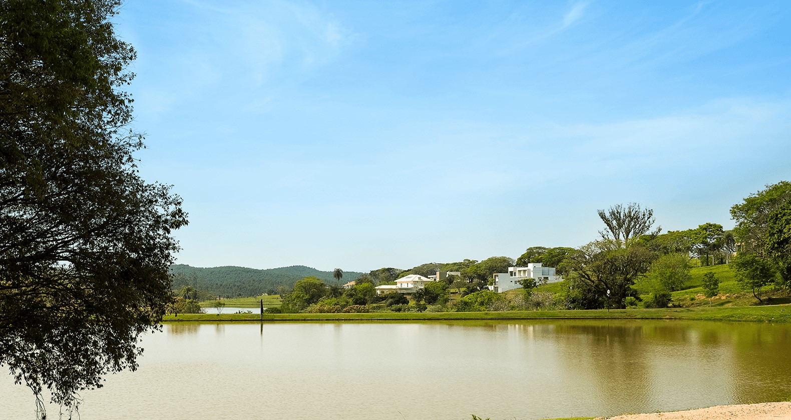 Imagem Casa de Condomínio com 4 Quartos à Venda, 350 m²em Fazenda Serra Azul - Ituoeva