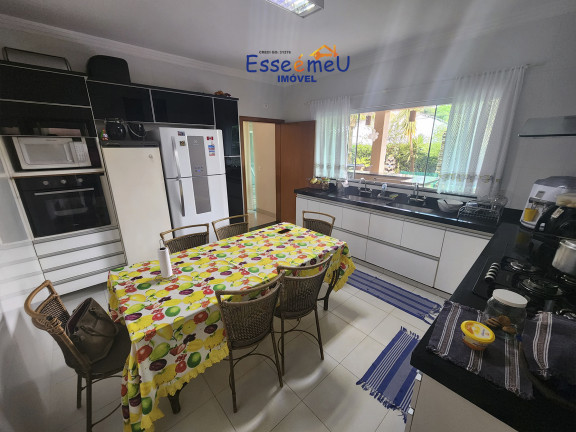 Imagem Casa de Condomínio com 5 Quartos à Venda, 354 m² em Jardins Madri - Goiânia Imagem Casa de Condomínio com 5 Quartos à Venda, 354 m² em Jardins Madri - Goiânia