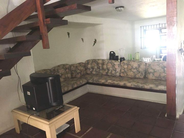 Imagem Casa com 1 Quarto à Venda, 74 m² em Loteamento Altamir Tibiriça Pimenta - Caraguatatuba