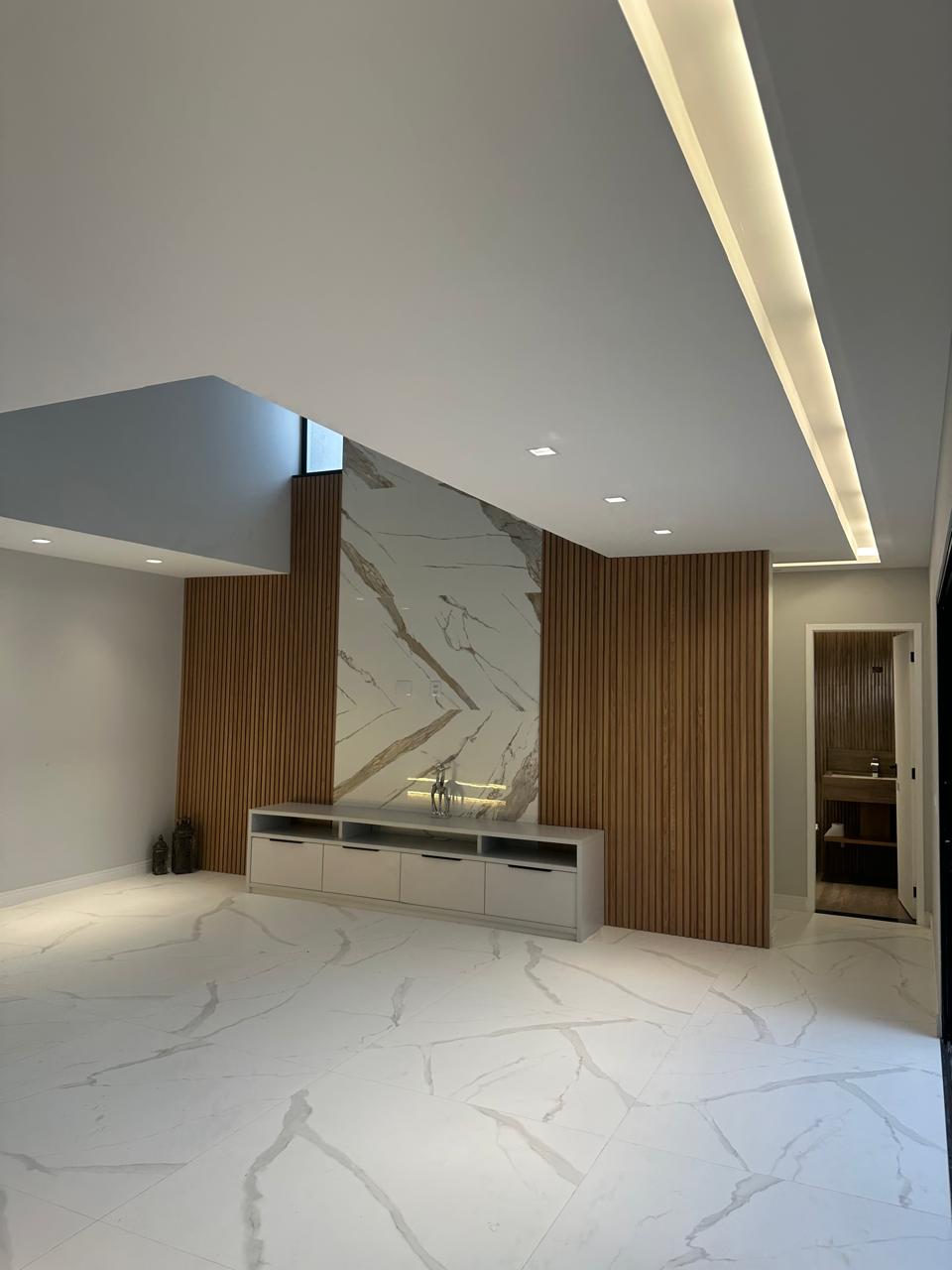 Imagem Casa de Condomínio com 5 Quartos à Venda, 200 m² em Campo Grande - Rio de Janeiro
