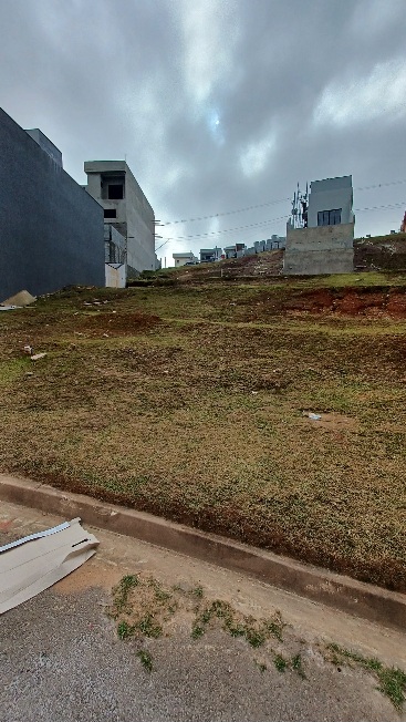 Terreno à Venda, 190 m²em Villas do Jaguari - Santana de Parnaíba