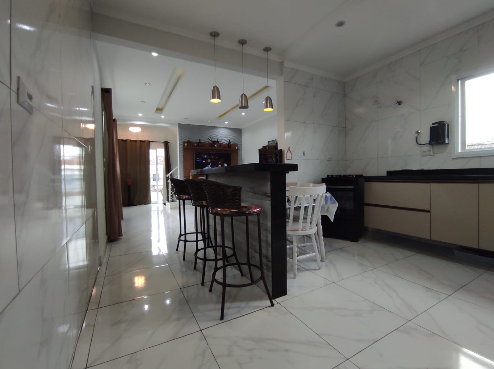 Imagem Casa com 2 Quartos à Venda, 110 m²em Jardim Independência - São Vicente Imagem Casa com 2 Quartos à Venda, 110 m²em Jardim Independência - São Vicente