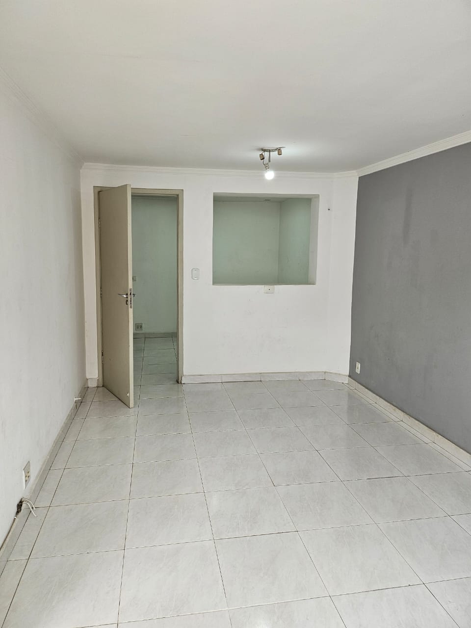 Imagem Ponto Comercial para Alugar, 180 m²em Indianópolis - São Paulo Imagem Ponto Comercial para Alugar, 180 m²em Indianópolis - São Paulo