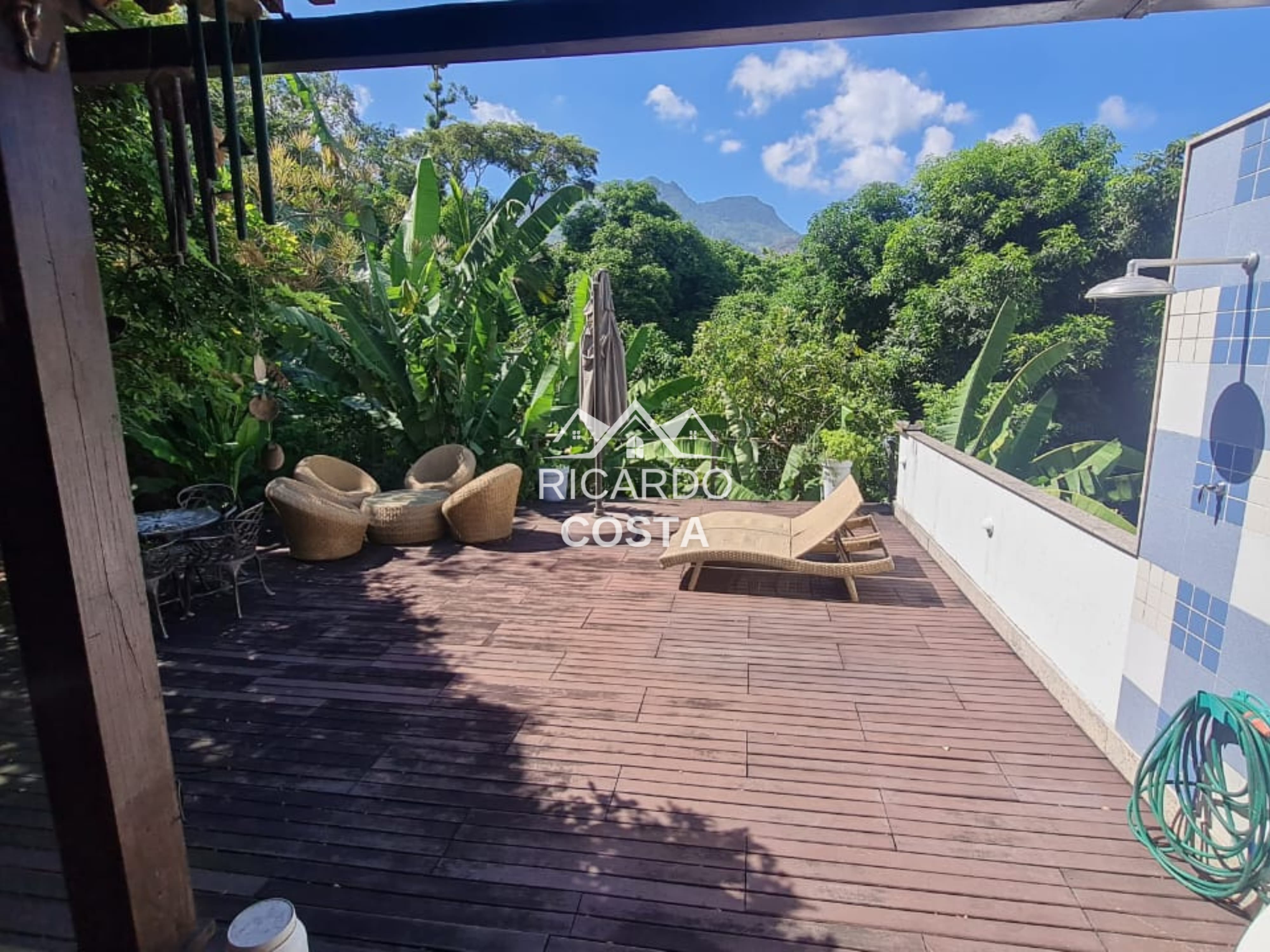 Imagem Casa de Condomínio com 4 Quartos à Venda ou Locação, 281 m² em Freguesia (Jacarepaguá) - Rio de Janeiro Imagem Casa de Condomínio com 4 Quartos à Venda ou Locação, 281 m² em Freguesia (Jacarepaguá) - Rio de Janeiro