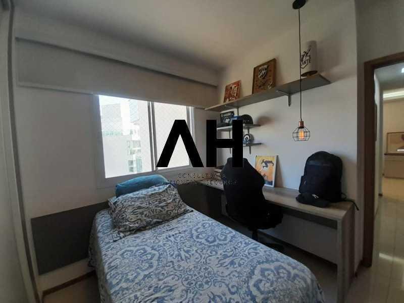 Imagem Apartamento com 3 Quartos à Venda, 105 m²em Camboinhas - Niterói Imagem Apartamento com 3 Quartos à Venda, 105 m²em Camboinhas - Niterói
