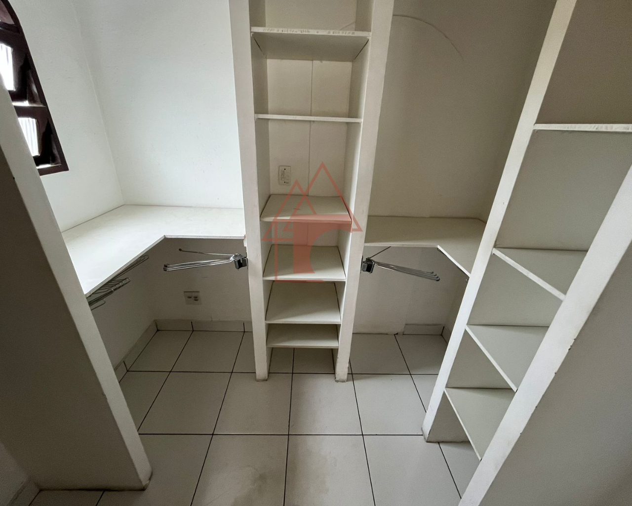 Imagem Casa com 2 Quartos à Venda, 141 m² em Jardim Casqueiro - Cubatão Imagem Casa com 2 Quartos à Venda, 141 m² em Jardim Casqueiro - Cubatão