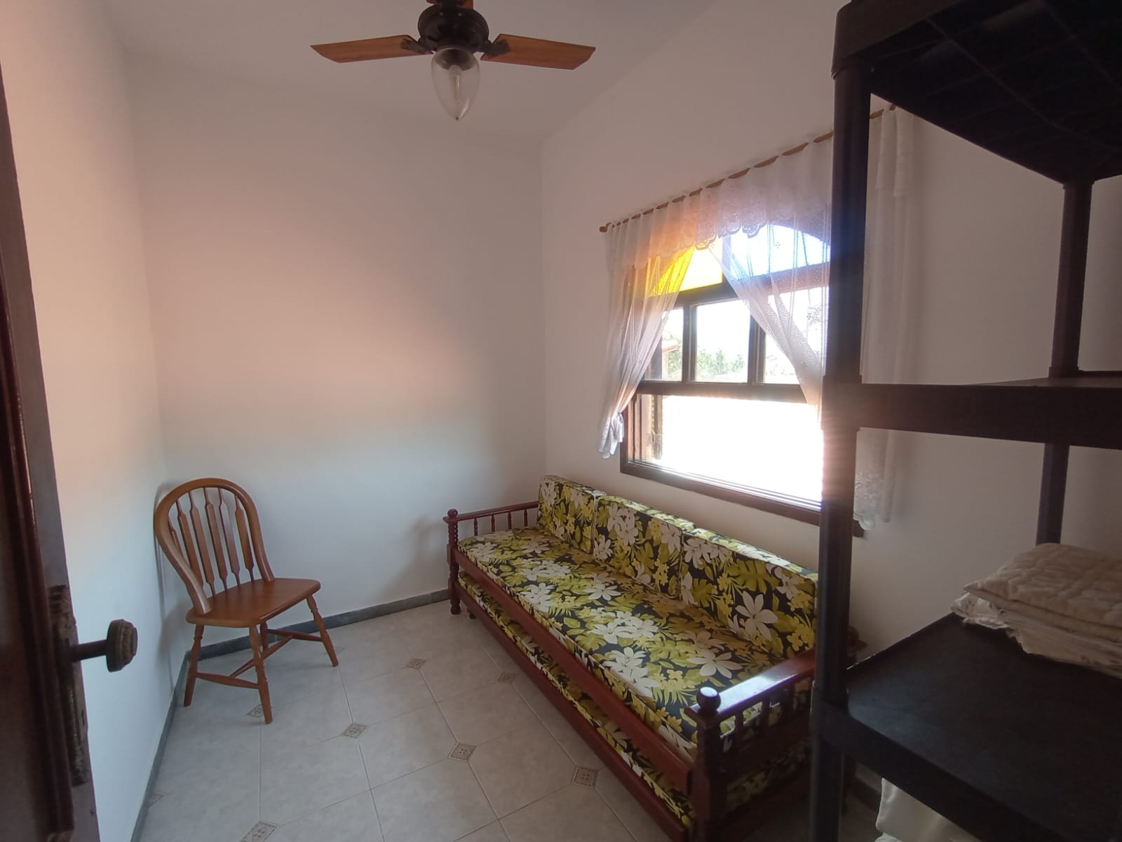 Imagem Casa com 4 Quartos à Venda, 402 m² em Jardim Atlântico Central (Itaipuaçu) - Maricá
