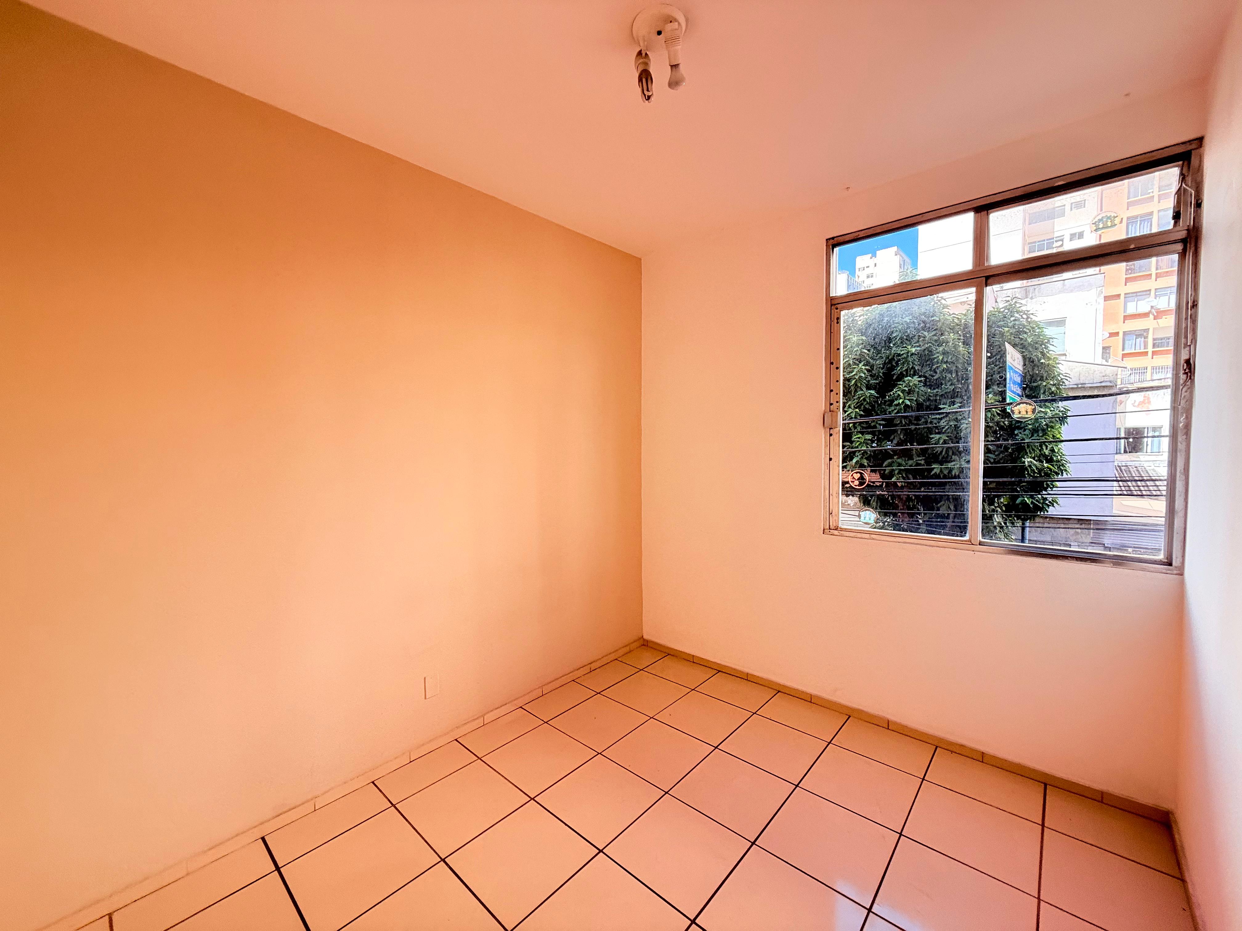 Imagem Apartamento com 3 Quartos à Venda, 100 m² em Centro - Juiz de Fora Imagem Apartamento com 3 Quartos à Venda, 100 m² em Centro - Juiz de Fora